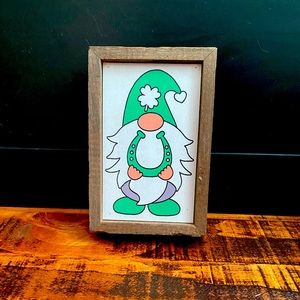 Leprechaun Gnome 6x4